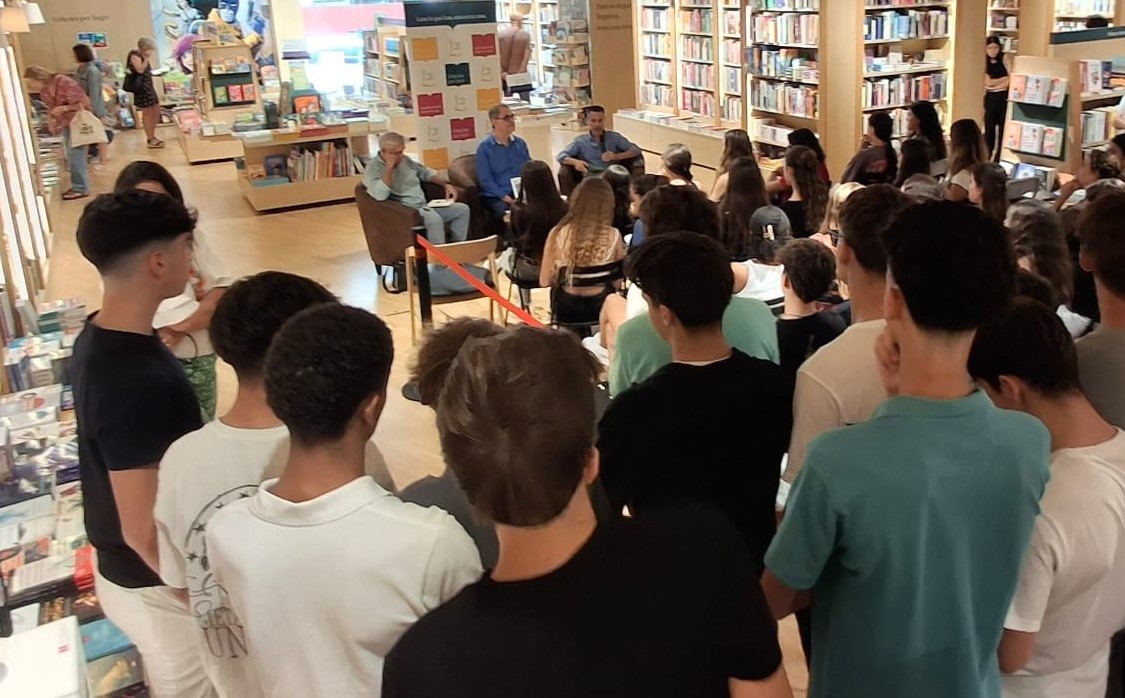 Paraula, natura i viatge’: conversa amb Gabriel Manila sobre la seva novel·la ‘Jaguar’ a la Casa del Llibre de Palma en el marc de Literanit