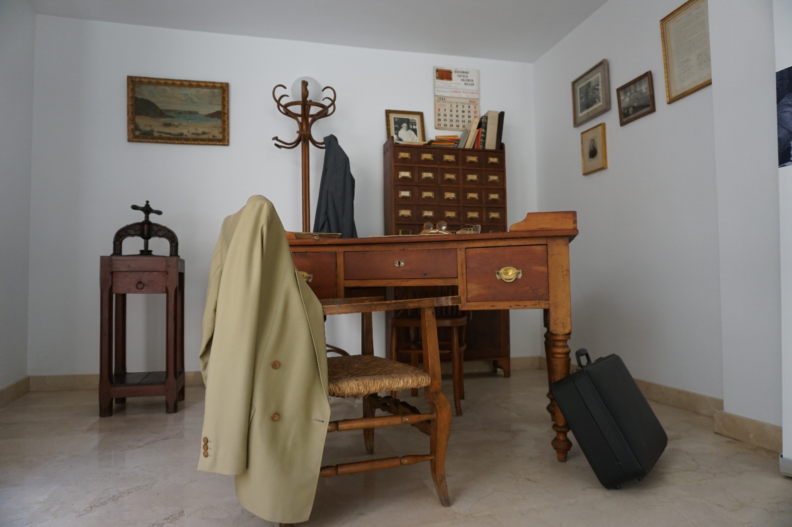 Exposició “Francesc de B. Moll i Josep M. Llompart. Una amistat fructífera”