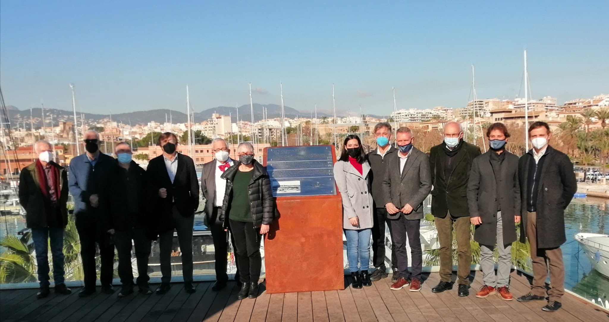 S’inaugura una placa commemorativa del centenari de la Gran Eixida al port de Palma